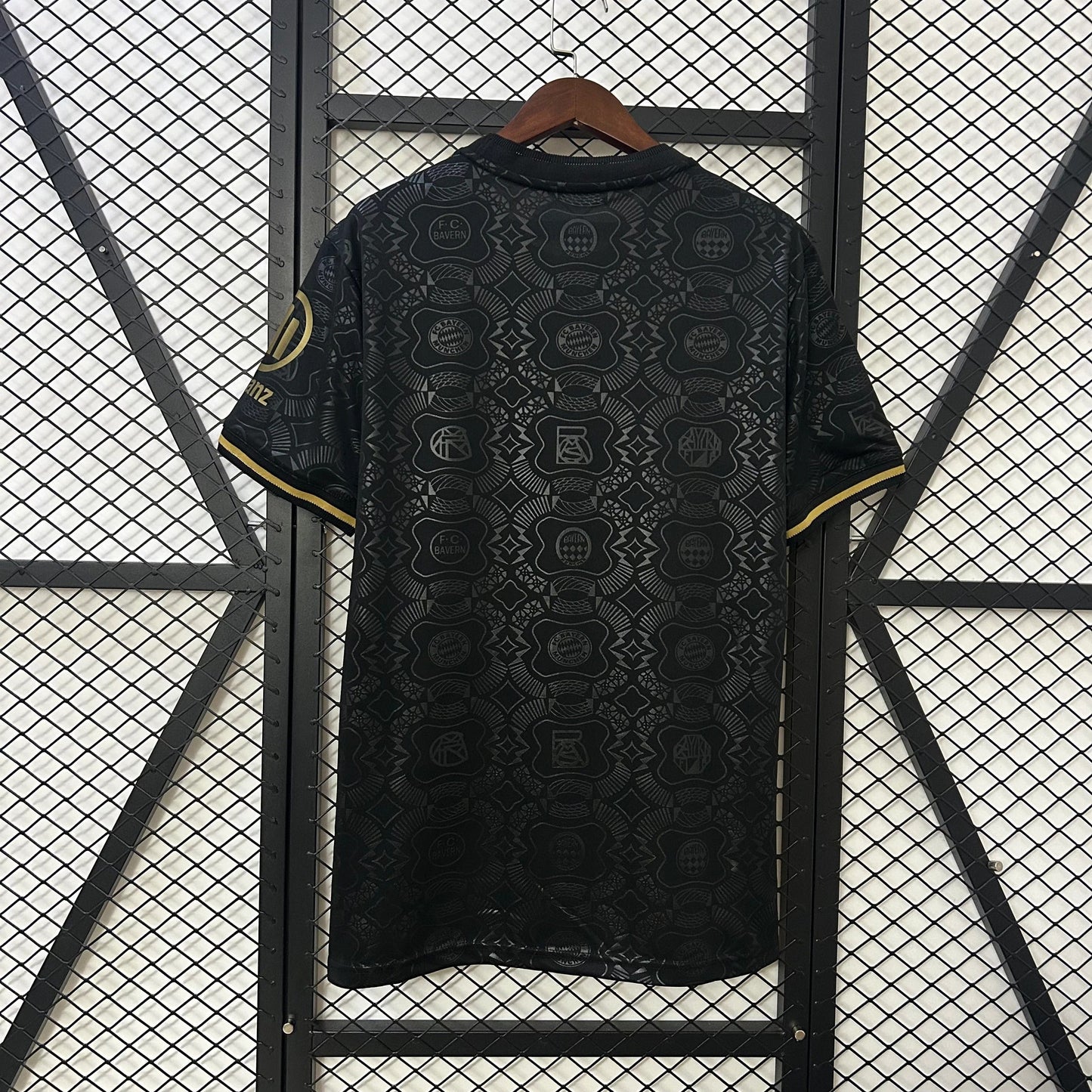 Bayern Munchen 125th Annyversary Black Kit