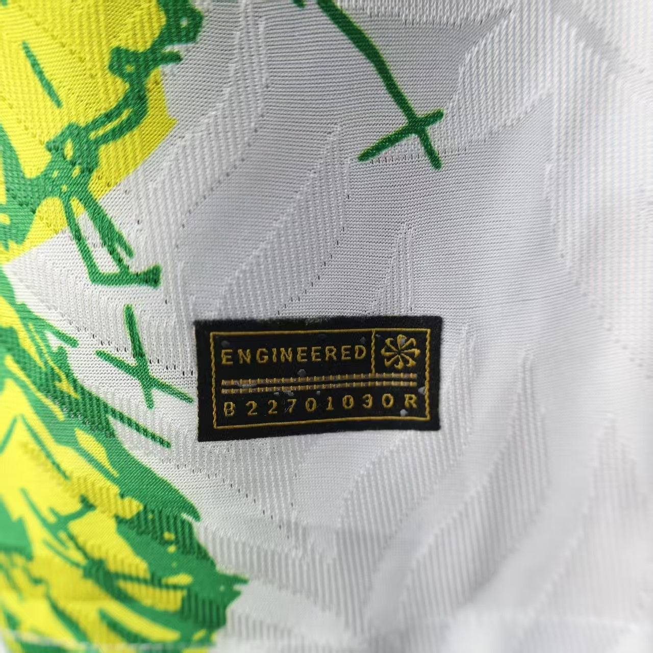 Brazil "White Canarinho" Special Kit
