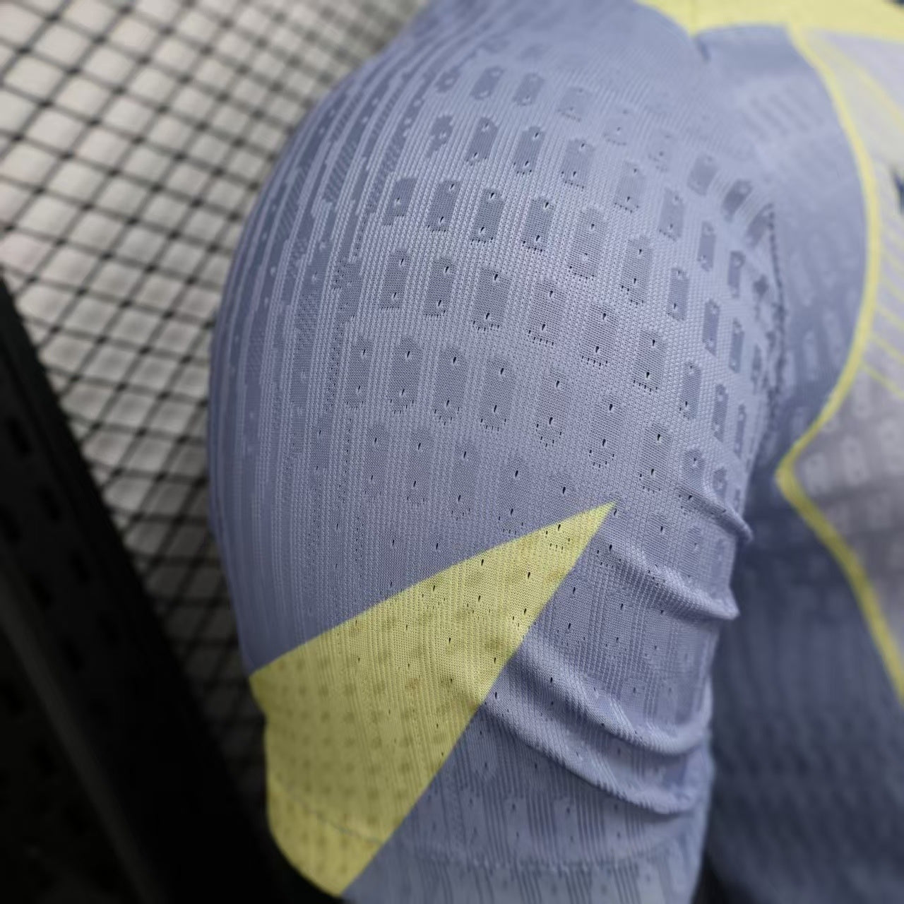 FC Barcelona "Vibrant Glitch" Special Kit