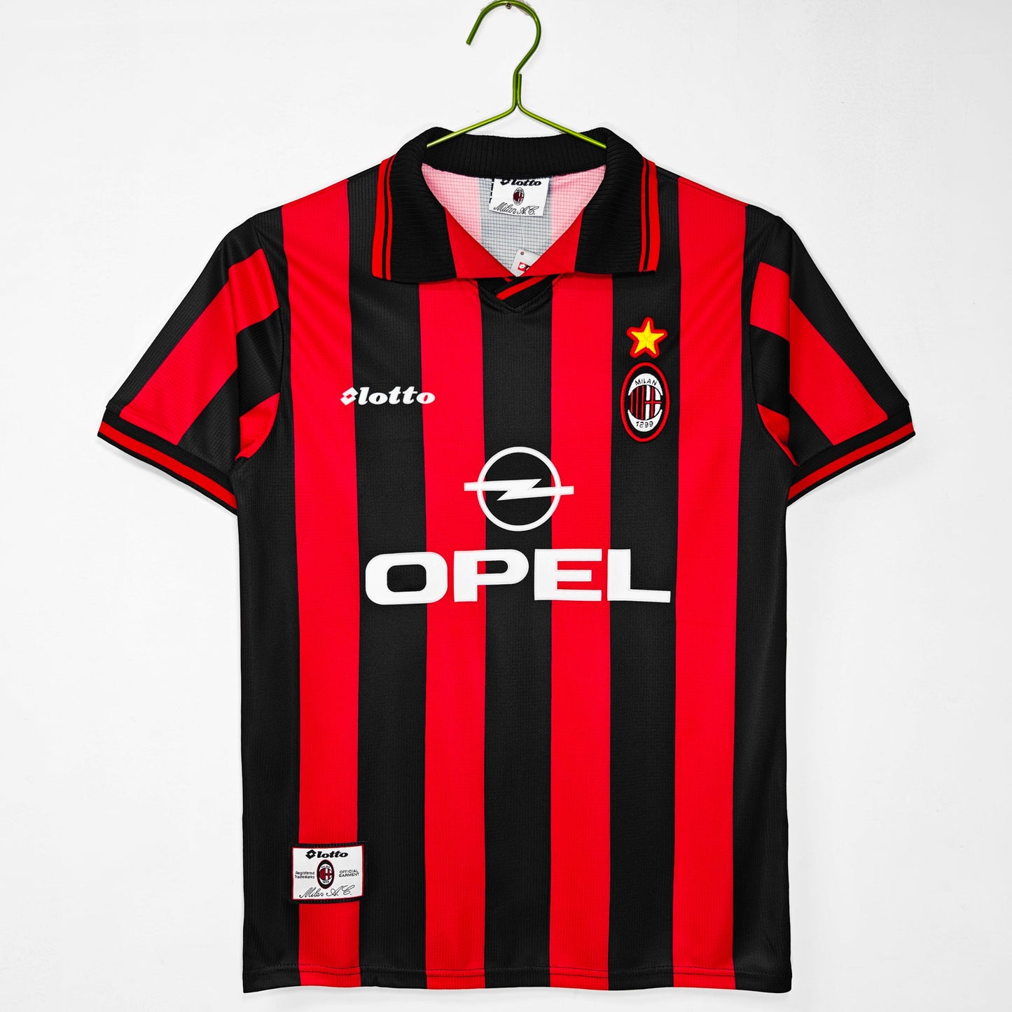 AC Milan 1995–1996 Home Kit