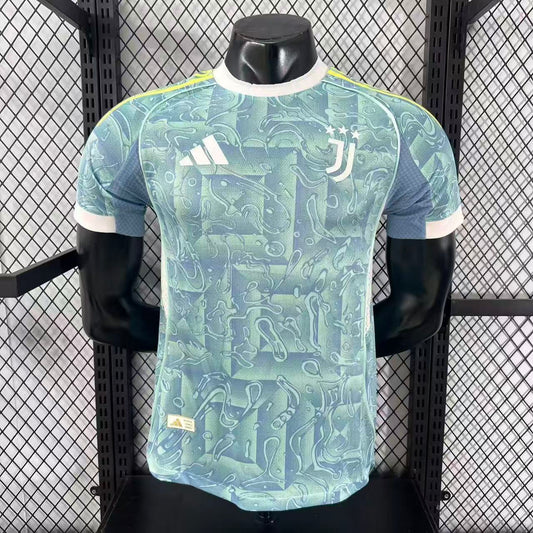 Juventus "Infinite Monogram" Special Kit