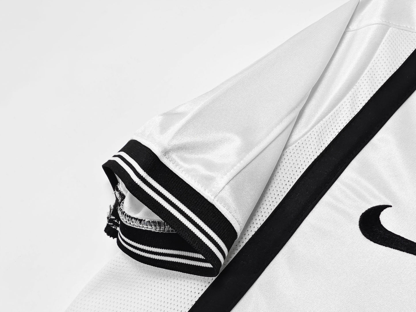 Valencia CF 2000-2001 Home Kit