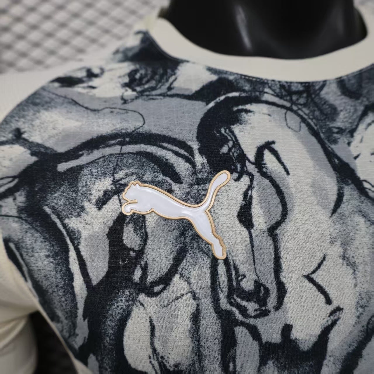 Manchester City "Mancunian Horses" Special Kit