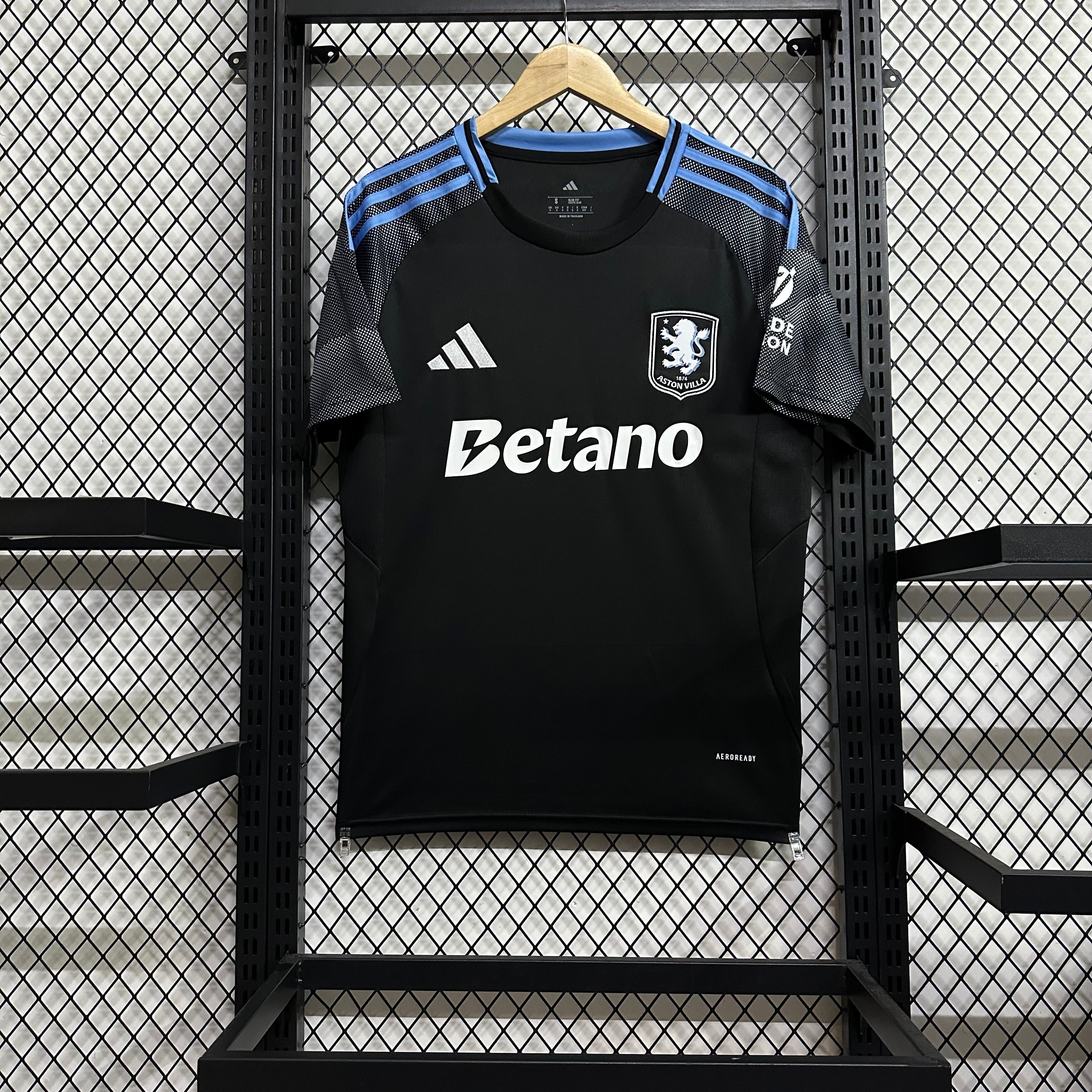 Selected Variant Image