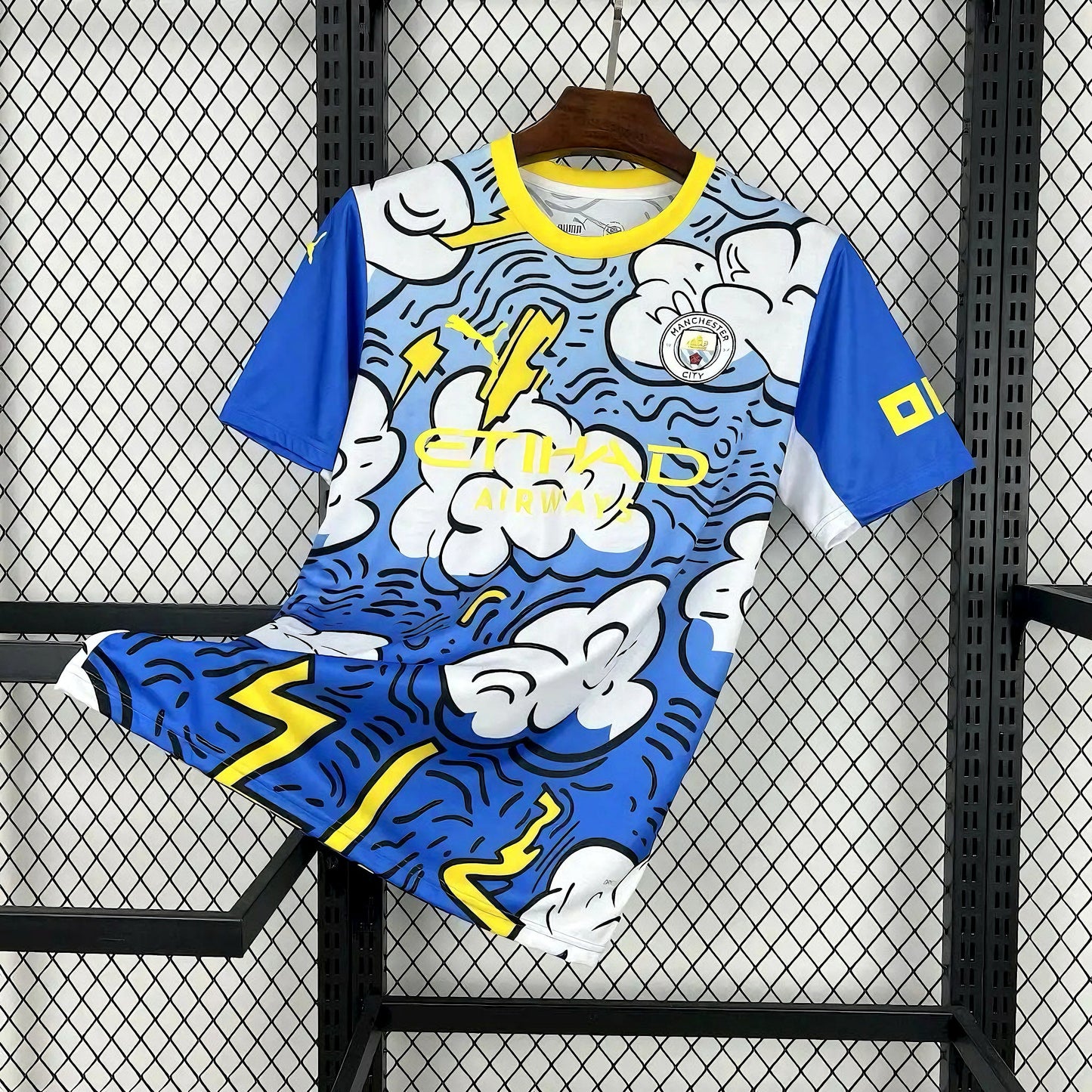 Manchester City "Cloudy" Special Kit