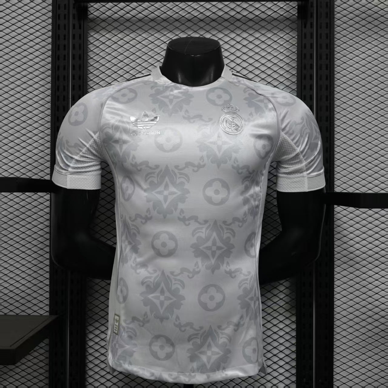 Real Madrid "Louis Vuitton Royale" Special Kit