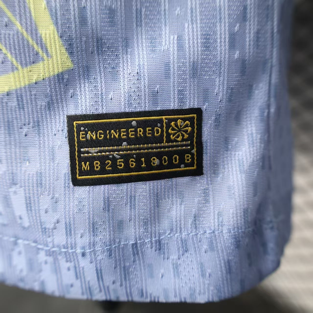 FC Barcelona "Vibrant Glitch" Special Kit