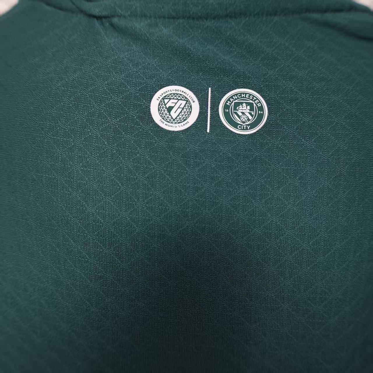 Manchester City "Geometric Cyber" Special Kit