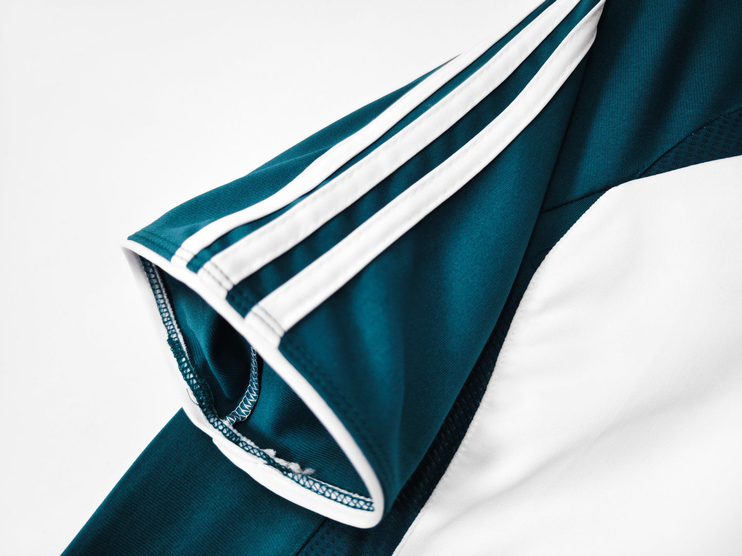 Liverpool 2006-2007 Away Kit