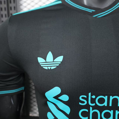 Liverpool "Shadow Shield" Special Kit