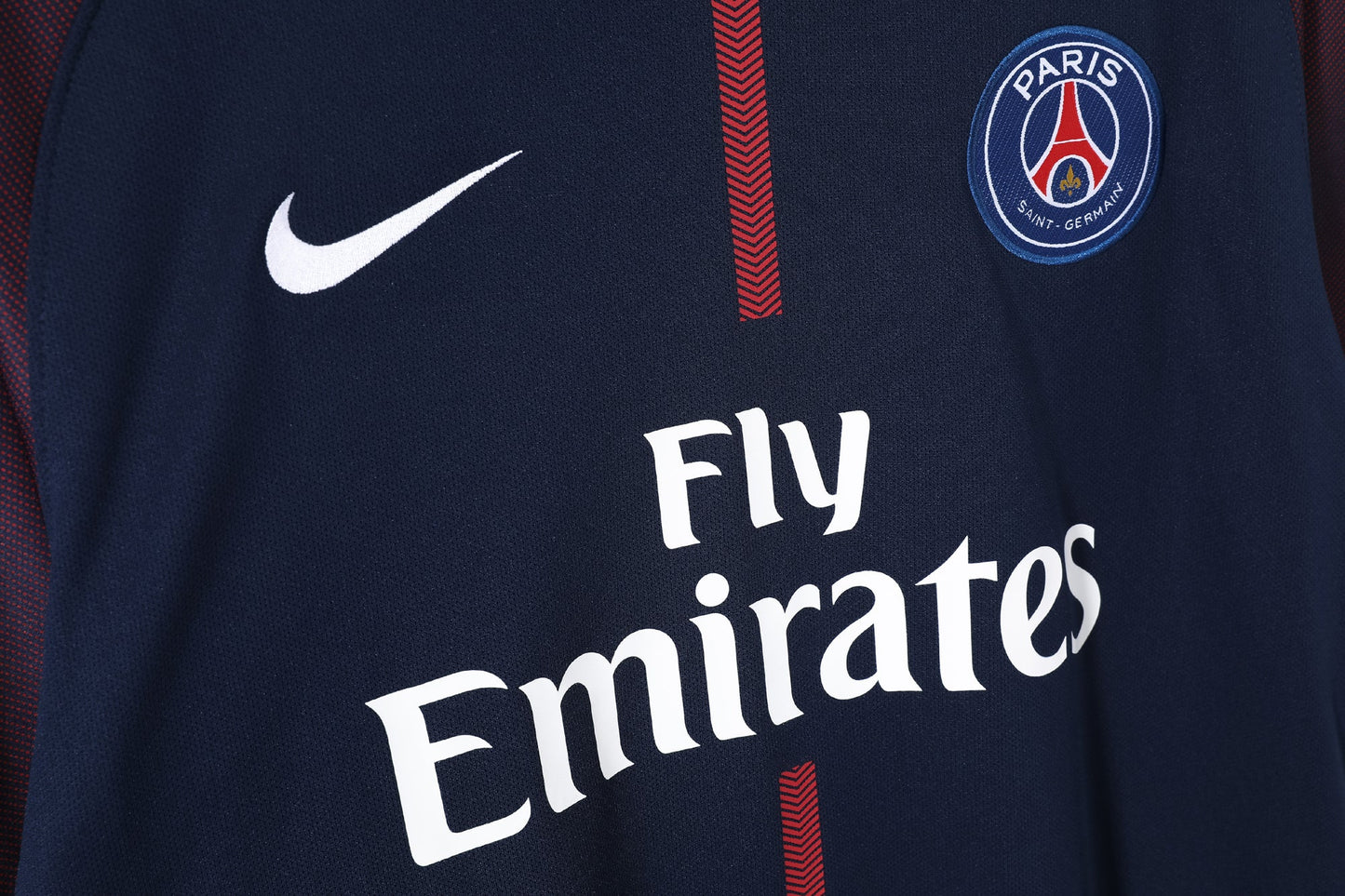 Paris Saint-Germain 2017-2018 Home Kit