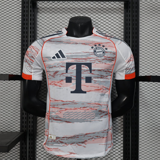 Bayern Munich "Glitch Heritage" Special Kit