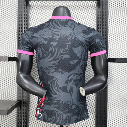 Liverpool "Pink Dragon" Special Kit