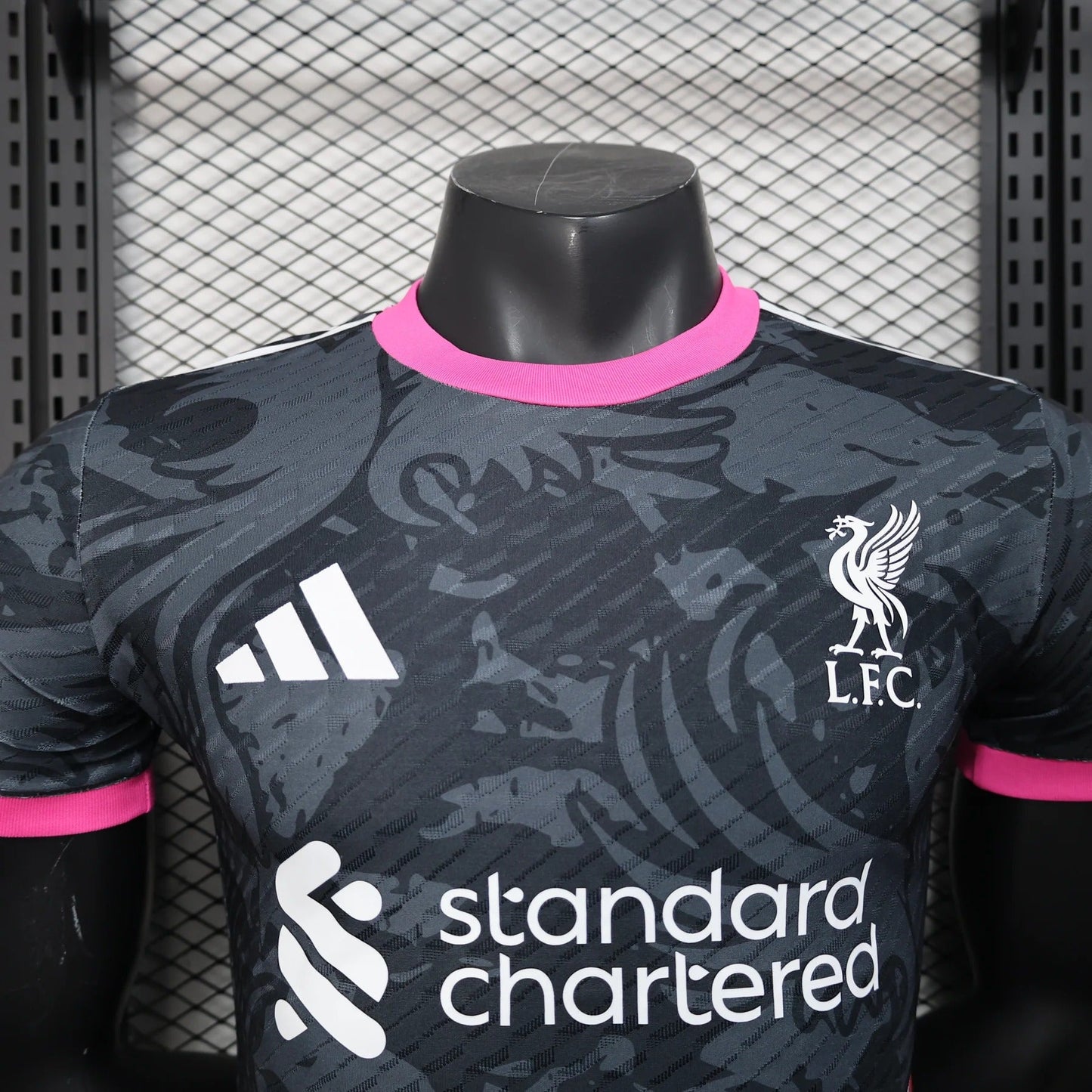Liverpool "Pink Dragon" Special Kit